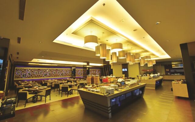 Holiday Inn Bandung Pasteur by IHG