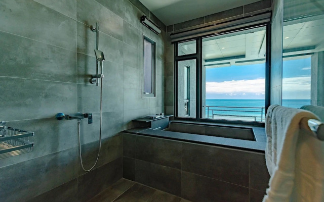 Seaview Villa Coastal Estate