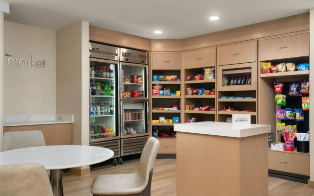 Residence Inn by Marriott Holland