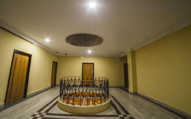 Hotel Empire Gandhidham