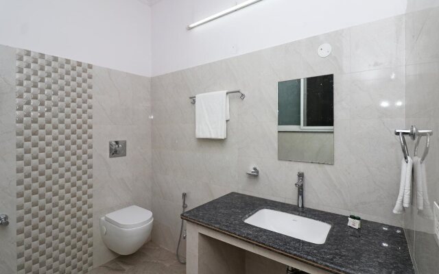 OYO 22764 Sun Hotel