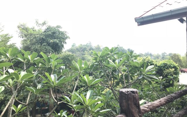 Ban Hlung Khao Adventure
