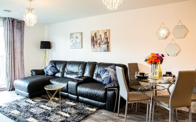 Luxury & Cosy new Build 2-bed Apartment in Chatham