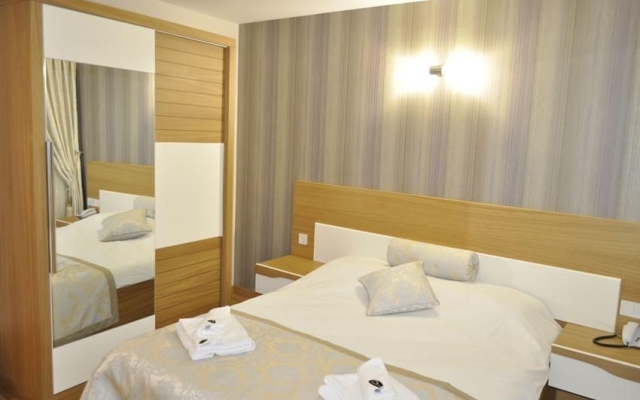 Shah Inn Hotel