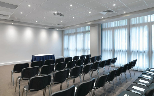 Adina Apartment Hotel Sydney Darling Harbour