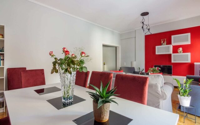 Adorable 2 Bedrooms Apartment in Athens