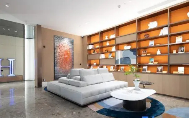 H·CRYSTAL Hotels