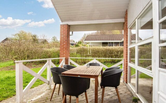 Cozy Retreat Near Beach - By Traum Ferienwohnungen