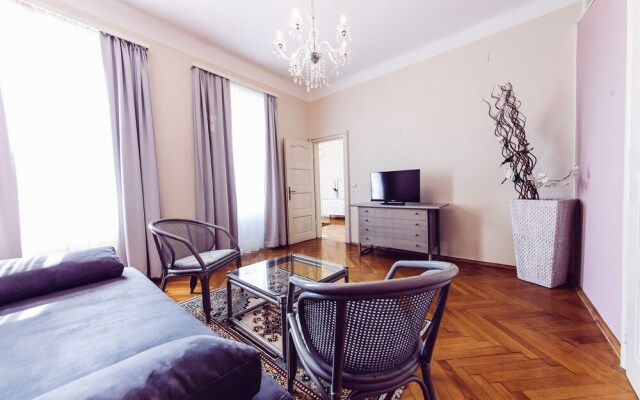 Hotel Carinthia Velden