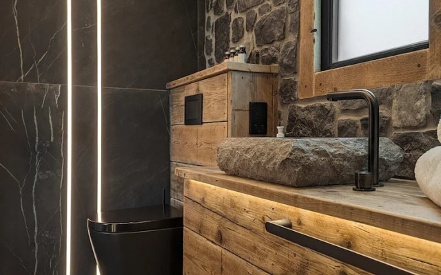 The Hideaway at Higher Longtail