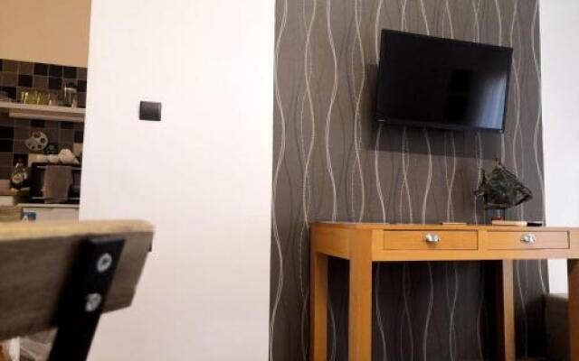 City Square Apartment