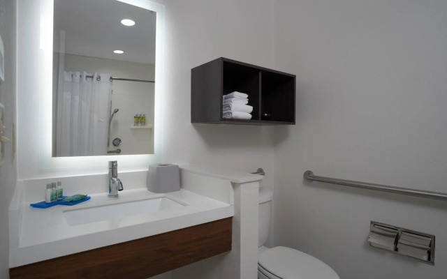 Virgin Hotels Chicago