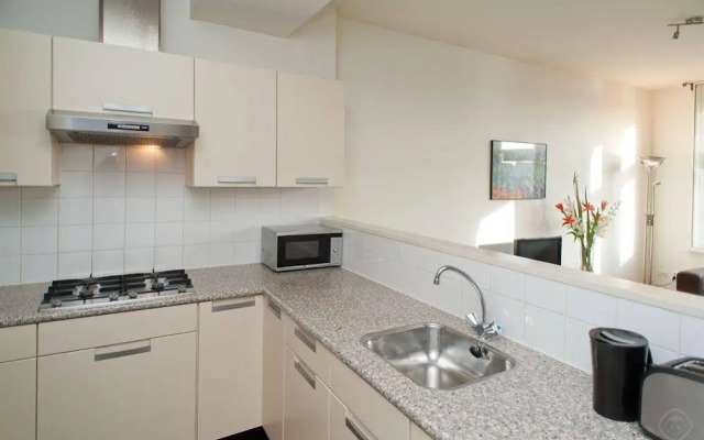 Dam Deluxe Apartments