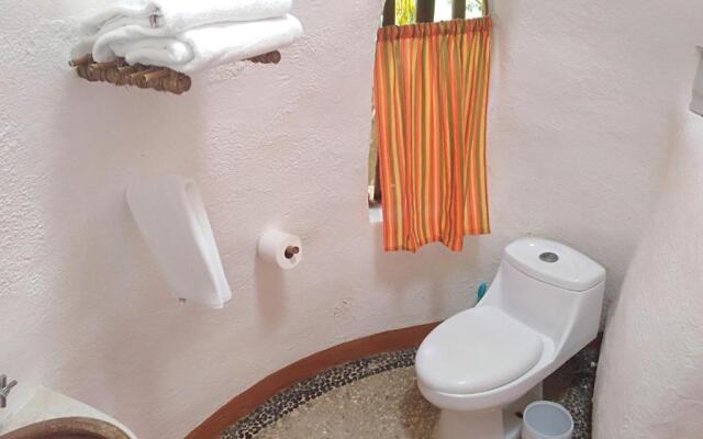 Wayahnb'al eco hostal - Hostel