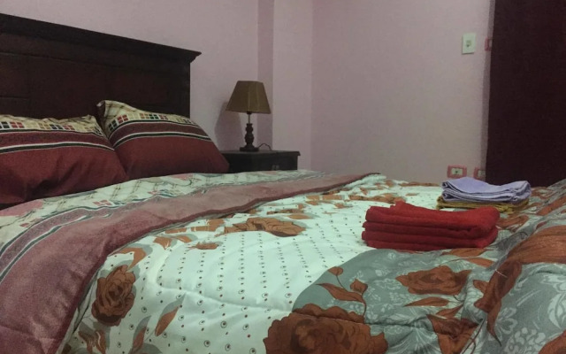 The Pyramids Inn Cheops