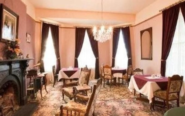 Westella Colonial B&B