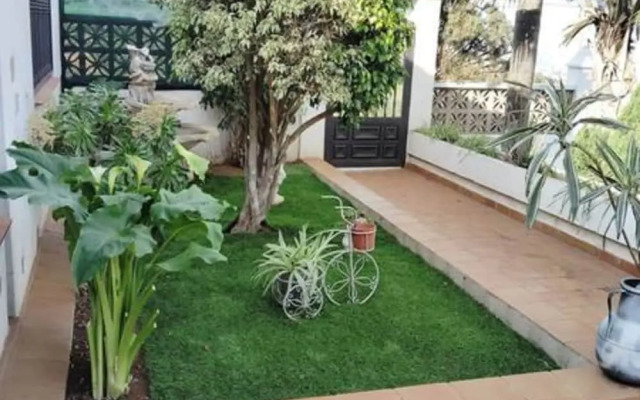 Espectacular Villa con Piscina y Vistas al Valle