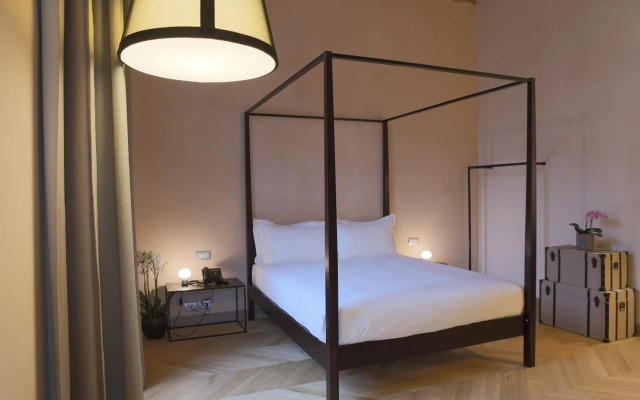 Opera 35 Boutique Hotel