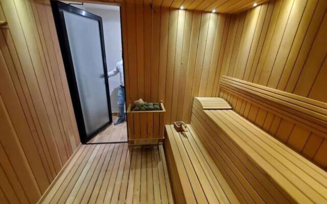 Suite Deluxe 1 bed, city OceanView, pool,Saune,Gym