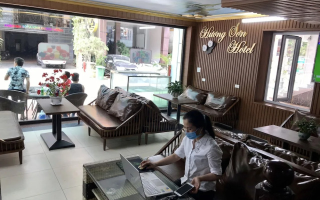 Huong Rung Hotel
