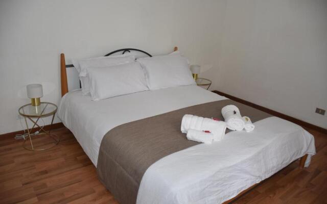 R & A Minerva Suites
