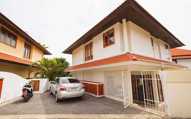 Samui Smile House Villa-3 Bedrooms With Private Pool
