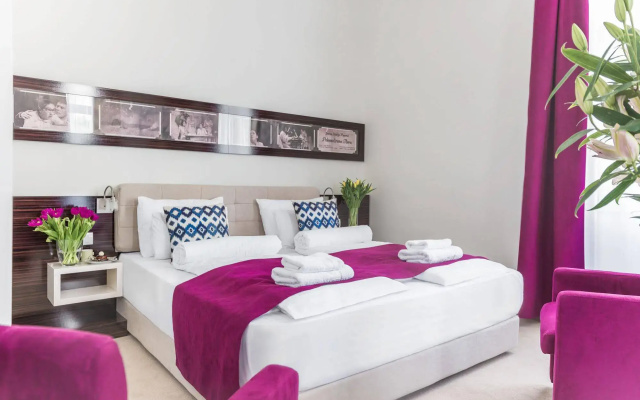 Hotel Theater Belgrade