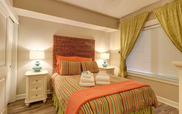 Grand Panama by Blueswell