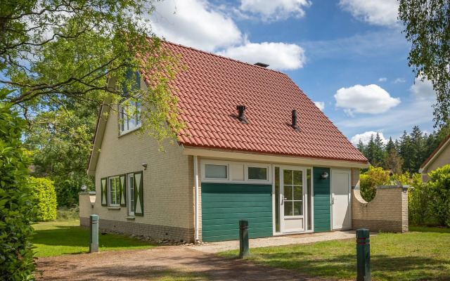 Nice holiday home in Hellendoorn with terrace