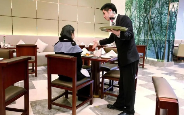 New Century Hotel Yiwu