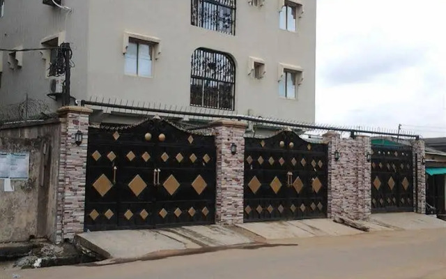 The Oragon Hotel