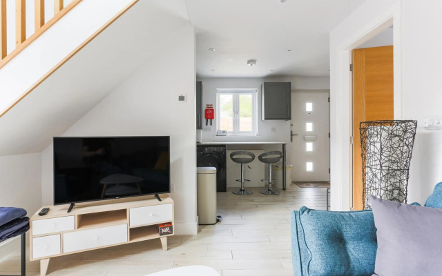 Modern Detached House outside of Truro