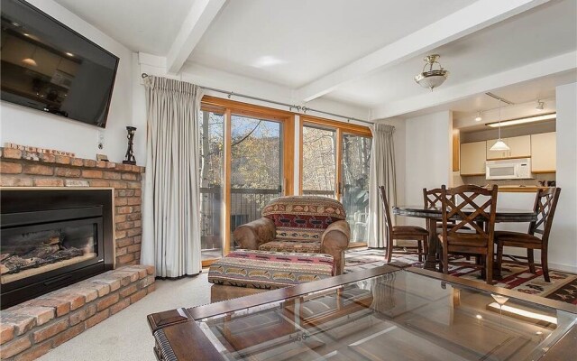 Woodbridge Condos by iTrip Aspen Snowmass