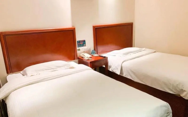 Greentree INN Beijing Tiantan South Gate