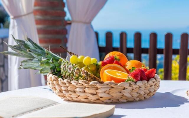 Villa Francisco Torrox by Ruralidays