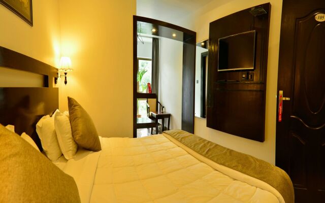 OYO 6645 Hotel Sapphire