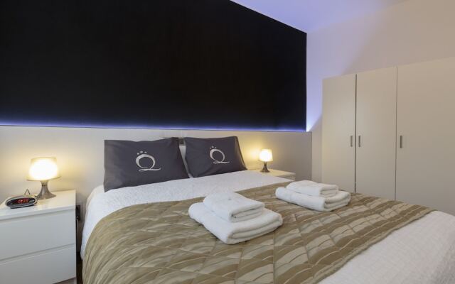 The Queen Luxury Apartments-VillaGiorgia