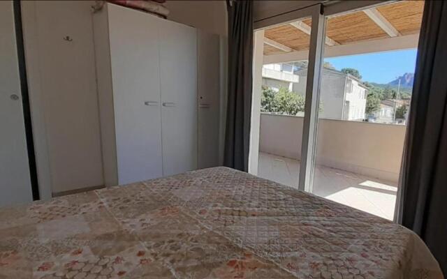 Villetta Federico climatizzata con giardino privato