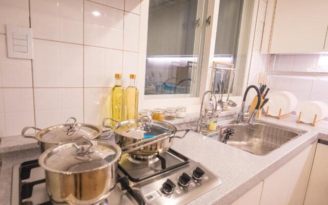 SG-Entire Serviced Residence & Home Concierge