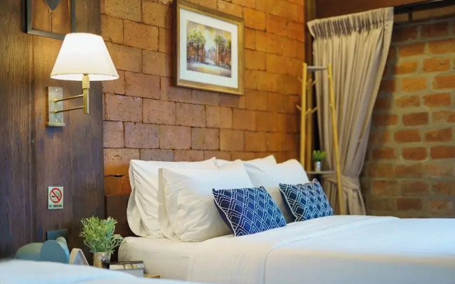 Tolani Riverside Chiang Mai Villa