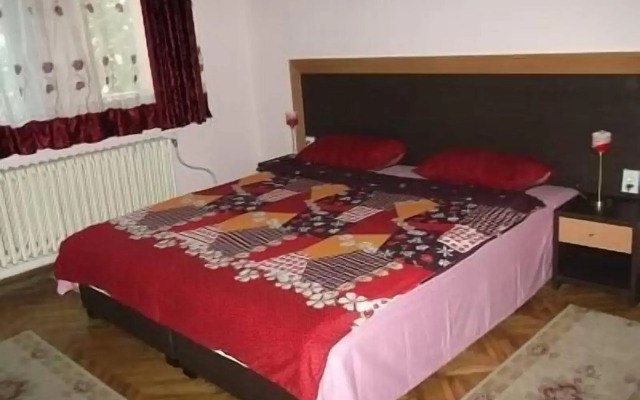 Hotel Vila Silia