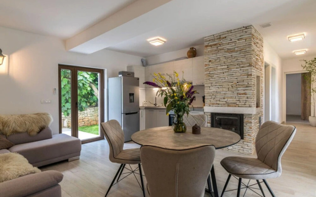 Villa Irma Comfortable Holiday Residence