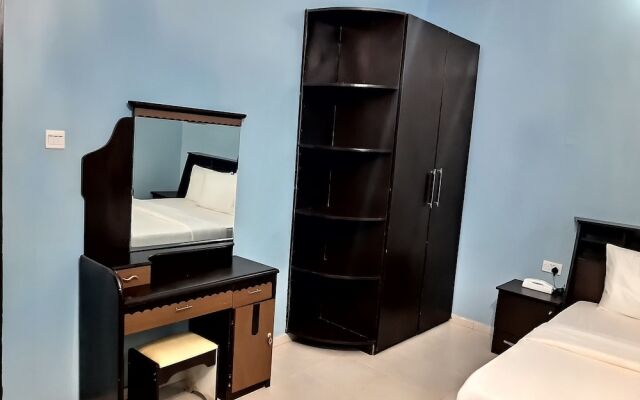 Texxon House Guest Apartments