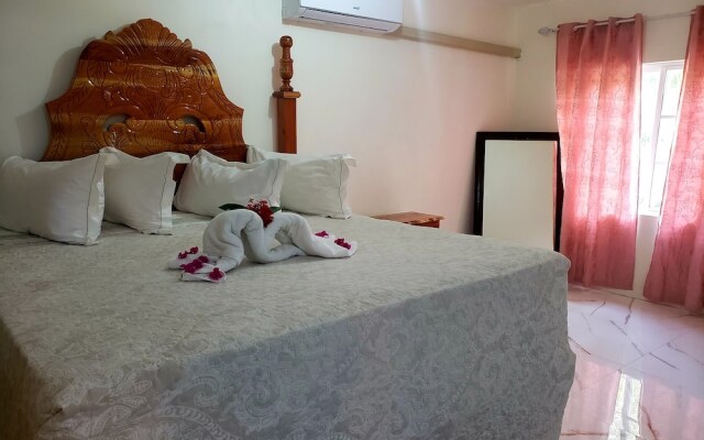 Chateau's Tranquil Apartments