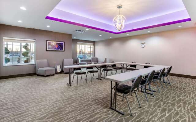 La Quinta Inn & Suites by Wyndham Springfield IL