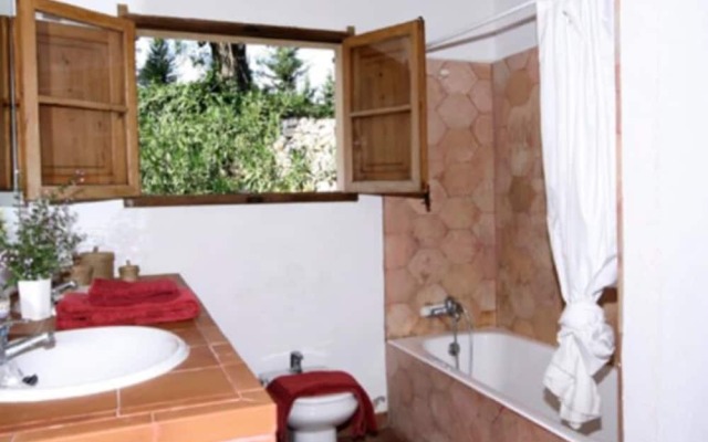 106644 - Villa in Sa Pobla