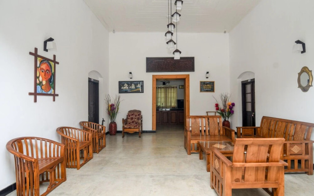 OYO 327 Man Mountain Villa