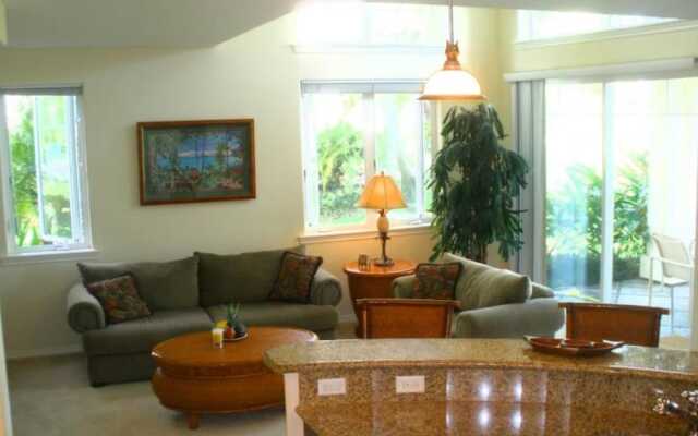 Fairway Villa Walk to Beach