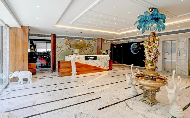 Palette Magarpatta City formerly Emerald Guestimony