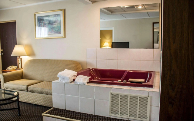Baymont by Wyndham Youngstown